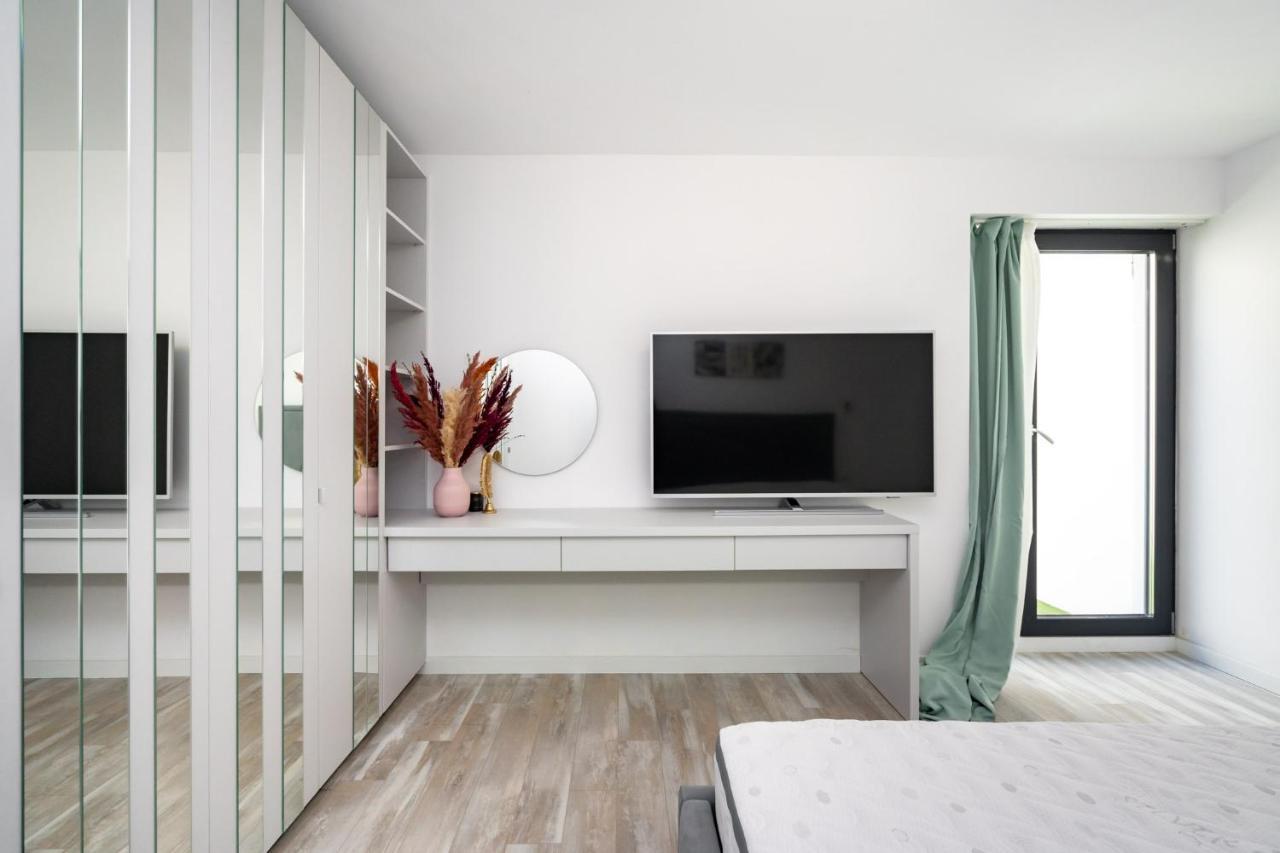 Central Apartment Diamond Bucarest Extérieur photo